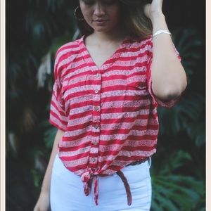 Alohiwai Ta’ahine Top in Lauhala